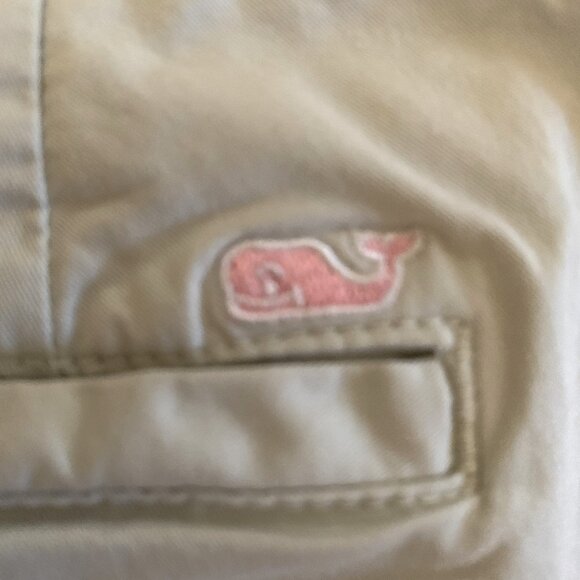 Vineyard Vines Khaki Chino Shorts w/ Pink Whale – Size 2 - Picture 8 of 12